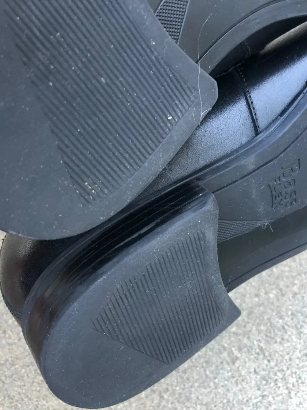 BASS Flex Loafers Dress Shoes Men's 9.5 M Black Leather Slip On Turnout